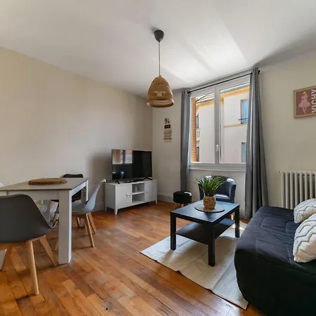 Le Desbrest - Calme Et Lumineux En Centre Apartament Vichy