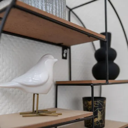 Le Desbrest - Calme Et Lumineux En Centre *