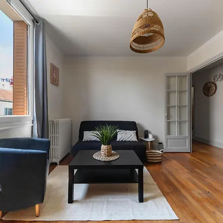 Le Desbrest - Calme Et Lumineux En Centre Apartament *