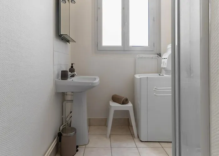 Le Desbrest - Calme Et Lumineux En Centre Apartment